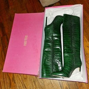 Steve Madden  green reptile skin heel boots
